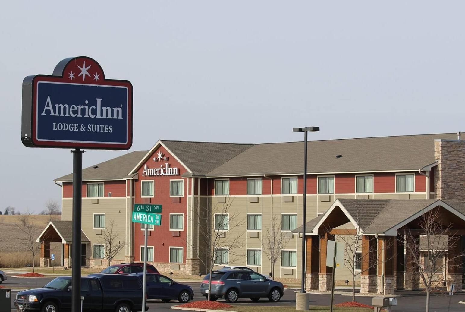Americinn By Wyndham Cedar Rapids Airport Ngoại thất bức ảnh