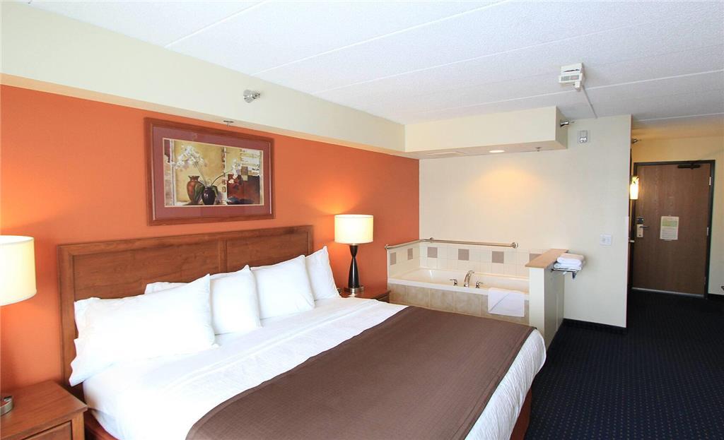 Americinn By Wyndham Cedar Rapids Airport Phòng bức ảnh